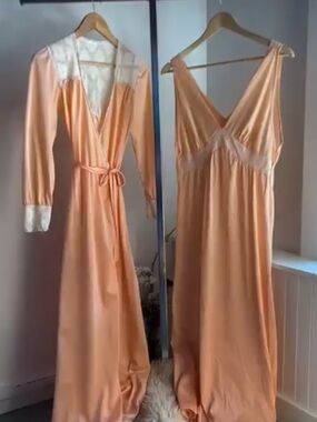 Vintage Long Peach Satin Nightgown and Robe Set - Peach